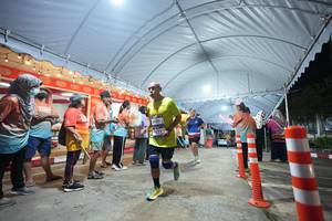 BIB: 1586
                            <button type="button" onclick="openModal(26258181)" class="btn btn-primary btn-sm float-right btn-popup" data-toggle="modal" data-target=".modal-high-quality">
                        <i class="fas fa-shopping-cart"></i> Add to Cart
                    </button>
                                            <button type="button" onclick="isThisMe(26258181, true)" class="btn btn-success btn-sm float-right btn-popup btn-isme hidden" data-toggle="tooltip" data-placement="bottom" title="นี่คือรูปของคุณใช่ไหม คลิกที่นี่เพื่อเอาเข้าอัลบั้ม">
                        <i class="fas fa-plus"></i> Add to album
                    </button>
                    <button type="button" onclick="isThisMe(26258181, false)" class="btn btn-warning btn-sm float-right btn-popup btn-isnotme hidden">
                        <i class="fas fa-ban"></i> Remove from album
                    </button>