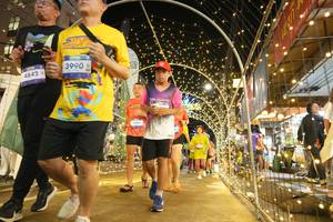 BIB: 3990, 4842, 3048
                            <button type="button" onclick="openModal(26258767)" class="btn btn-primary btn-sm float-right btn-popup" data-toggle="modal" data-target=".modal-high-quality">
                        <i class="fas fa-shopping-cart"></i> Add to Cart
                    </button>
                                            <button type="button" onclick="isThisMe(26258767, true)" class="btn btn-success btn-sm float-right btn-popup btn-isme hidden" data-toggle="tooltip" data-placement="bottom" title="นี่คือรูปของคุณใช่ไหม คลิกที่นี่เพื่อเอาเข้าอัลบั้ม">
                        <i class="fas fa-plus"></i> Add to album
                    </button>
                    <button type="button" onclick="isThisMe(26258767, false)" class="btn btn-warning btn-sm float-right btn-popup btn-isnotme hidden">
                        <i class="fas fa-ban"></i> Remove from album
                    </button>