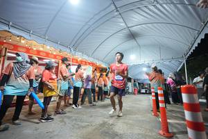 BIB: 4630
                            <button type="button" onclick="openModal(26258086)" class="btn btn-primary btn-sm float-right btn-popup" data-toggle="modal" data-target=".modal-high-quality">
                        <i class="fas fa-shopping-cart"></i> Add to Cart
                    </button>
                                            <button type="button" onclick="isThisMe(26258086, true)" class="btn btn-success btn-sm float-right btn-popup btn-isme hidden" data-toggle="tooltip" data-placement="bottom" title="นี่คือรูปของคุณใช่ไหม คลิกที่นี่เพื่อเอาเข้าอัลบั้ม">
                        <i class="fas fa-plus"></i> Add to album
                    </button>
                    <button type="button" onclick="isThisMe(26258086, false)" class="btn btn-warning btn-sm float-right btn-popup btn-isnotme hidden">
                        <i class="fas fa-ban"></i> Remove from album
                    </button>