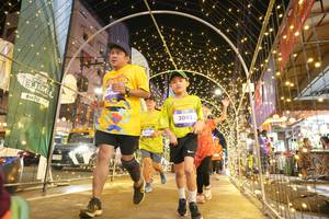 BIB: 3092, 
                            <button type="button" onclick="openModal(26259379)" class="btn btn-primary btn-sm float-right btn-popup" data-toggle="modal" data-target=".modal-high-quality">
                        <i class="fas fa-shopping-cart"></i> Add to Cart
                    </button>
                                            <button type="button" onclick="isThisMe(26259379, true)" class="btn btn-success btn-sm float-right btn-popup btn-isme hidden" data-toggle="tooltip" data-placement="bottom" title="นี่คือรูปของคุณใช่ไหม คลิกที่นี่เพื่อเอาเข้าอัลบั้ม">
                        <i class="fas fa-plus"></i> Add to album
                    </button>
                    <button type="button" onclick="isThisMe(26259379, false)" class="btn btn-warning btn-sm float-right btn-popup btn-isnotme hidden">
                        <i class="fas fa-ban"></i> Remove from album
                    </button>