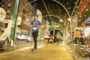 BIB: 3335
                            <button type="button" onclick="openModal(26259265)" class="btn btn-primary btn-sm float-right btn-popup" data-toggle="modal" data-target=".modal-high-quality">
                        <i class="fas fa-shopping-cart"></i> Add to Cart
                    </button>
                                            <button type="button" onclick="isThisMe(26259265, true)" class="btn btn-success btn-sm float-right btn-popup btn-isme hidden" data-toggle="tooltip" data-placement="bottom" title="นี่คือรูปของคุณใช่ไหม คลิกที่นี่เพื่อเอาเข้าอัลบั้ม">
                        <i class="fas fa-plus"></i> Add to album
                    </button>
                    <button type="button" onclick="isThisMe(26259265, false)" class="btn btn-warning btn-sm float-right btn-popup btn-isnotme hidden">
                        <i class="fas fa-ban"></i> Remove from album
                    </button>