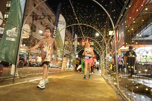 BIB: 
                            <button type="button" onclick="openModal(26259007)" class="btn btn-primary btn-sm float-right btn-popup" data-toggle="modal" data-target=".modal-high-quality">
                        <i class="fas fa-shopping-cart"></i> Add to Cart
                    </button>
                                            <button type="button" onclick="isThisMe(26259007, true)" class="btn btn-success btn-sm float-right btn-popup btn-isme hidden" data-toggle="tooltip" data-placement="bottom" title="นี่คือรูปของคุณใช่ไหม คลิกที่นี่เพื่อเอาเข้าอัลบั้ม">
                        <i class="fas fa-plus"></i> Add to album
                    </button>
                    <button type="button" onclick="isThisMe(26259007, false)" class="btn btn-warning btn-sm float-right btn-popup btn-isnotme hidden">
                        <i class="fas fa-ban"></i> Remove from album
                    </button>