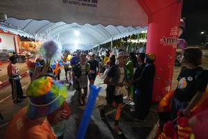 BIB: 8376073, 9636283
                            <button type="button" onclick="openModal(26257869)" class="btn btn-primary btn-sm float-right btn-popup" data-toggle="modal" data-target=".modal-high-quality">
                        <i class="fas fa-shopping-cart"></i> Add to Cart
                    </button>
                                            <button type="button" onclick="isThisMe(26257869, true)" class="btn btn-success btn-sm float-right btn-popup btn-isme hidden" data-toggle="tooltip" data-placement="bottom" title="นี่คือรูปของคุณใช่ไหม คลิกที่นี่เพื่อเอาเข้าอัลบั้ม">
                        <i class="fas fa-plus"></i> Add to album
                    </button>
                    <button type="button" onclick="isThisMe(26257869, false)" class="btn btn-warning btn-sm float-right btn-popup btn-isnotme hidden">
                        <i class="fas fa-ban"></i> Remove from album
                    </button>