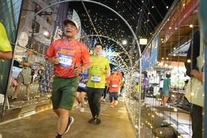 BIB: 4757, 3954
                            <button type="button" onclick="openModal(26259742)" class="btn btn-primary btn-sm float-right btn-popup" data-toggle="modal" data-target=".modal-high-quality">
                        <i class="fas fa-shopping-cart"></i> Add to Cart
                    </button>
                                            <button type="button" onclick="isThisMe(26259742, true)" class="btn btn-success btn-sm float-right btn-popup btn-isme hidden" data-toggle="tooltip" data-placement="bottom" title="นี่คือรูปของคุณใช่ไหม คลิกที่นี่เพื่อเอาเข้าอัลบั้ม">
                        <i class="fas fa-plus"></i> Add to album
                    </button>
                    <button type="button" onclick="isThisMe(26259742, false)" class="btn btn-warning btn-sm float-right btn-popup btn-isnotme hidden">
                        <i class="fas fa-ban"></i> Remove from album
                    </button>