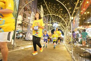 BIB: 4401
                            <button type="button" onclick="openModal(26259904)" class="btn btn-primary btn-sm float-right btn-popup" data-toggle="modal" data-target=".modal-high-quality">
                        <i class="fas fa-shopping-cart"></i> Add to Cart
                    </button>
                                            <button type="button" onclick="isThisMe(26259904, true)" class="btn btn-success btn-sm float-right btn-popup btn-isme hidden" data-toggle="tooltip" data-placement="bottom" title="นี่คือรูปของคุณใช่ไหม คลิกที่นี่เพื่อเอาเข้าอัลบั้ม">
                        <i class="fas fa-plus"></i> Add to album
                    </button>
                    <button type="button" onclick="isThisMe(26259904, false)" class="btn btn-warning btn-sm float-right btn-popup btn-isnotme hidden">
                        <i class="fas fa-ban"></i> Remove from album
                    </button>