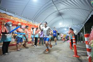 BIB: 497
                            <button type="button" onclick="openModal(26258222)" class="btn btn-primary btn-sm float-right btn-popup" data-toggle="modal" data-target=".modal-high-quality">
                        <i class="fas fa-shopping-cart"></i> Add to Cart
                    </button>
                                            <button type="button" onclick="isThisMe(26258222, true)" class="btn btn-success btn-sm float-right btn-popup btn-isme hidden" data-toggle="tooltip" data-placement="bottom" title="นี่คือรูปของคุณใช่ไหม คลิกที่นี่เพื่อเอาเข้าอัลบั้ม">
                        <i class="fas fa-plus"></i> Add to album
                    </button>
                    <button type="button" onclick="isThisMe(26258222, false)" class="btn btn-warning btn-sm float-right btn-popup btn-isnotme hidden">
                        <i class="fas fa-ban"></i> Remove from album
                    </button>