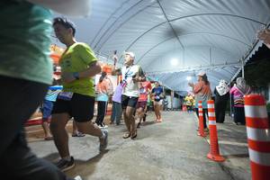 BIB: 
                            <button type="button" onclick="openModal(26258309)" class="btn btn-primary btn-sm float-right btn-popup" data-toggle="modal" data-target=".modal-high-quality">
                        <i class="fas fa-shopping-cart"></i> Add to Cart
                    </button>
                                            <button type="button" onclick="isThisMe(26258309, true)" class="btn btn-success btn-sm float-right btn-popup btn-isme hidden" data-toggle="tooltip" data-placement="bottom" title="นี่คือรูปของคุณใช่ไหม คลิกที่นี่เพื่อเอาเข้าอัลบั้ม">
                        <i class="fas fa-plus"></i> Add to album
                    </button>
                    <button type="button" onclick="isThisMe(26258309, false)" class="btn btn-warning btn-sm float-right btn-popup btn-isnotme hidden">
                        <i class="fas fa-ban"></i> Remove from album
                    </button>