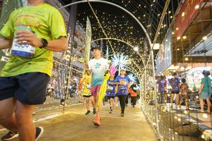 BIB: 4009
                            <button type="button" onclick="openModal(26260236)" class="btn btn-primary btn-sm float-right btn-popup" data-toggle="modal" data-target=".modal-high-quality">
                        <i class="fas fa-shopping-cart"></i> Add to Cart
                    </button>
                                            <button type="button" onclick="isThisMe(26260236, true)" class="btn btn-success btn-sm float-right btn-popup btn-isme hidden" data-toggle="tooltip" data-placement="bottom" title="นี่คือรูปของคุณใช่ไหม คลิกที่นี่เพื่อเอาเข้าอัลบั้ม">
                        <i class="fas fa-plus"></i> Add to album
                    </button>
                    <button type="button" onclick="isThisMe(26260236, false)" class="btn btn-warning btn-sm float-right btn-popup btn-isnotme hidden">
                        <i class="fas fa-ban"></i> Remove from album
                    </button>