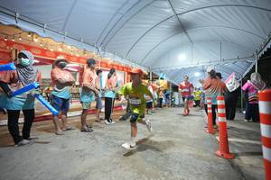 BIB: 1112
                            <button type="button" onclick="openModal(26258281)" class="btn btn-primary btn-sm float-right btn-popup" data-toggle="modal" data-target=".modal-high-quality">
                        <i class="fas fa-shopping-cart"></i> Add to Cart
                    </button>
                                            <button type="button" onclick="isThisMe(26258281, true)" class="btn btn-success btn-sm float-right btn-popup btn-isme hidden" data-toggle="tooltip" data-placement="bottom" title="นี่คือรูปของคุณใช่ไหม คลิกที่นี่เพื่อเอาเข้าอัลบั้ม">
                        <i class="fas fa-plus"></i> Add to album
                    </button>
                    <button type="button" onclick="isThisMe(26258281, false)" class="btn btn-warning btn-sm float-right btn-popup btn-isnotme hidden">
                        <i class="fas fa-ban"></i> Remove from album
                    </button>