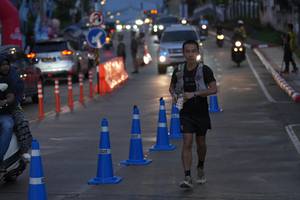 BIB: 
                            <button type="button" onclick="openModal(26257634)" class="btn btn-primary btn-sm float-right btn-popup" data-toggle="modal" data-target=".modal-high-quality">
                        <i class="fas fa-shopping-cart"></i> Add to Cart
                    </button>
                                            <button type="button" onclick="isThisMe(26257634, true)" class="btn btn-success btn-sm float-right btn-popup btn-isme hidden" data-toggle="tooltip" data-placement="bottom" title="นี่คือรูปของคุณใช่ไหม คลิกที่นี่เพื่อเอาเข้าอัลบั้ม">
                        <i class="fas fa-plus"></i> Add to album
                    </button>
                    <button type="button" onclick="isThisMe(26257634, false)" class="btn btn-warning btn-sm float-right btn-popup btn-isnotme hidden">
                        <i class="fas fa-ban"></i> Remove from album
                    </button>