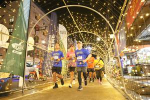 BIB: 4331, 4575
                            <button type="button" onclick="openModal(26259136)" class="btn btn-primary btn-sm float-right btn-popup" data-toggle="modal" data-target=".modal-high-quality">
                        <i class="fas fa-shopping-cart"></i> Add to Cart
                    </button>
                                            <button type="button" onclick="isThisMe(26259136, true)" class="btn btn-success btn-sm float-right btn-popup btn-isme hidden" data-toggle="tooltip" data-placement="bottom" title="นี่คือรูปของคุณใช่ไหม คลิกที่นี่เพื่อเอาเข้าอัลบั้ม">
                        <i class="fas fa-plus"></i> Add to album
                    </button>
                    <button type="button" onclick="isThisMe(26259136, false)" class="btn btn-warning btn-sm float-right btn-popup btn-isnotme hidden">
                        <i class="fas fa-ban"></i> Remove from album
                    </button>