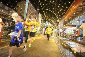 BIB: 3056
                            <button type="button" onclick="openModal(26258499)" class="btn btn-primary btn-sm float-right btn-popup" data-toggle="modal" data-target=".modal-high-quality">
                        <i class="fas fa-shopping-cart"></i> Add to Cart
                    </button>
                                            <button type="button" onclick="isThisMe(26258499, true)" class="btn btn-success btn-sm float-right btn-popup btn-isme hidden" data-toggle="tooltip" data-placement="bottom" title="นี่คือรูปของคุณใช่ไหม คลิกที่นี่เพื่อเอาเข้าอัลบั้ม">
                        <i class="fas fa-plus"></i> Add to album
                    </button>
                    <button type="button" onclick="isThisMe(26258499, false)" class="btn btn-warning btn-sm float-right btn-popup btn-isnotme hidden">
                        <i class="fas fa-ban"></i> Remove from album
                    </button>