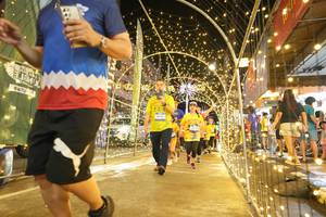 BIB: 
                            <button type="button" onclick="openModal(26260034)" class="btn btn-primary btn-sm float-right btn-popup" data-toggle="modal" data-target=".modal-high-quality">
                        <i class="fas fa-shopping-cart"></i> Add to Cart
                    </button>
                                            <button type="button" onclick="isThisMe(26260034, true)" class="btn btn-success btn-sm float-right btn-popup btn-isme hidden" data-toggle="tooltip" data-placement="bottom" title="นี่คือรูปของคุณใช่ไหม คลิกที่นี่เพื่อเอาเข้าอัลบั้ม">
                        <i class="fas fa-plus"></i> Add to album
                    </button>
                    <button type="button" onclick="isThisMe(26260034, false)" class="btn btn-warning btn-sm float-right btn-popup btn-isnotme hidden">
                        <i class="fas fa-ban"></i> Remove from album
                    </button>