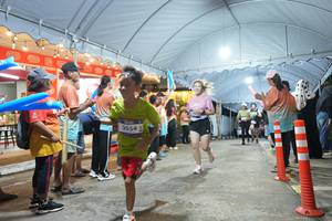 BIB: 3054
                            <button type="button" onclick="openModal(26257969)" class="btn btn-primary btn-sm float-right btn-popup" data-toggle="modal" data-target=".modal-high-quality">
                        <i class="fas fa-shopping-cart"></i> Add to Cart
                    </button>
                                            <button type="button" onclick="isThisMe(26257969, true)" class="btn btn-success btn-sm float-right btn-popup btn-isme hidden" data-toggle="tooltip" data-placement="bottom" title="นี่คือรูปของคุณใช่ไหม คลิกที่นี่เพื่อเอาเข้าอัลบั้ม">
                        <i class="fas fa-plus"></i> Add to album
                    </button>
                    <button type="button" onclick="isThisMe(26257969, false)" class="btn btn-warning btn-sm float-right btn-popup btn-isnotme hidden">
                        <i class="fas fa-ban"></i> Remove from album
                    </button>