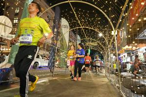 BIB: 4092
                            <button type="button" onclick="openModal(26259220)" class="btn btn-primary btn-sm float-right btn-popup" data-toggle="modal" data-target=".modal-high-quality">
                        <i class="fas fa-shopping-cart"></i> Add to Cart
                    </button>
                                            <button type="button" onclick="isThisMe(26259220, true)" class="btn btn-success btn-sm float-right btn-popup btn-isme hidden" data-toggle="tooltip" data-placement="bottom" title="นี่คือรูปของคุณใช่ไหม คลิกที่นี่เพื่อเอาเข้าอัลบั้ม">
                        <i class="fas fa-plus"></i> Add to album
                    </button>
                    <button type="button" onclick="isThisMe(26259220, false)" class="btn btn-warning btn-sm float-right btn-popup btn-isnotme hidden">
                        <i class="fas fa-ban"></i> Remove from album
                    </button>