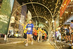 BIB: 457
                            <button type="button" onclick="openModal(26259512)" class="btn btn-primary btn-sm float-right btn-popup" data-toggle="modal" data-target=".modal-high-quality">
                        <i class="fas fa-shopping-cart"></i> Add to Cart
                    </button>
                                            <button type="button" onclick="isThisMe(26259512, true)" class="btn btn-success btn-sm float-right btn-popup btn-isme hidden" data-toggle="tooltip" data-placement="bottom" title="นี่คือรูปของคุณใช่ไหม คลิกที่นี่เพื่อเอาเข้าอัลบั้ม">
                        <i class="fas fa-plus"></i> Add to album
                    </button>
                    <button type="button" onclick="isThisMe(26259512, false)" class="btn btn-warning btn-sm float-right btn-popup btn-isnotme hidden">
                        <i class="fas fa-ban"></i> Remove from album
                    </button>