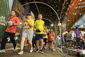 BIB: 4652, 3388
                            <button type="button" onclick="openModal(26259527)" class="btn btn-primary btn-sm float-right btn-popup" data-toggle="modal" data-target=".modal-high-quality">
                        <i class="fas fa-shopping-cart"></i> Add to Cart
                    </button>
                                            <button type="button" onclick="isThisMe(26259527, true)" class="btn btn-success btn-sm float-right btn-popup btn-isme hidden" data-toggle="tooltip" data-placement="bottom" title="นี่คือรูปของคุณใช่ไหม คลิกที่นี่เพื่อเอาเข้าอัลบั้ม">
                        <i class="fas fa-plus"></i> Add to album
                    </button>
                    <button type="button" onclick="isThisMe(26259527, false)" class="btn btn-warning btn-sm float-right btn-popup btn-isnotme hidden">
                        <i class="fas fa-ban"></i> Remove from album
                    </button>