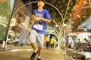 BIB: 3045
                            <button type="button" onclick="openModal(26259630)" class="btn btn-primary btn-sm float-right btn-popup" data-toggle="modal" data-target=".modal-high-quality">
                        <i class="fas fa-shopping-cart"></i> Add to Cart
                    </button>
                                            <button type="button" onclick="isThisMe(26259630, true)" class="btn btn-success btn-sm float-right btn-popup btn-isme hidden" data-toggle="tooltip" data-placement="bottom" title="นี่คือรูปของคุณใช่ไหม คลิกที่นี่เพื่อเอาเข้าอัลบั้ม">
                        <i class="fas fa-plus"></i> Add to album
                    </button>
                    <button type="button" onclick="isThisMe(26259630, false)" class="btn btn-warning btn-sm float-right btn-popup btn-isnotme hidden">
                        <i class="fas fa-ban"></i> Remove from album
                    </button>