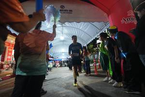 BIB: 0638283
                            <button type="button" onclick="openModal(26257783)" class="btn btn-primary btn-sm float-right btn-popup" data-toggle="modal" data-target=".modal-high-quality">
                        <i class="fas fa-shopping-cart"></i> Add to Cart
                    </button>
                                            <button type="button" onclick="isThisMe(26257783, true)" class="btn btn-success btn-sm float-right btn-popup btn-isme hidden" data-toggle="tooltip" data-placement="bottom" title="นี่คือรูปของคุณใช่ไหม คลิกที่นี่เพื่อเอาเข้าอัลบั้ม">
                        <i class="fas fa-plus"></i> Add to album
                    </button>
                    <button type="button" onclick="isThisMe(26257783, false)" class="btn btn-warning btn-sm float-right btn-popup btn-isnotme hidden">
                        <i class="fas fa-ban"></i> Remove from album
                    </button>