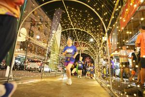 BIB: 
                            <button type="button" onclick="openModal(26258918)" class="btn btn-primary btn-sm float-right btn-popup" data-toggle="modal" data-target=".modal-high-quality">
                        <i class="fas fa-shopping-cart"></i> Add to Cart
                    </button>
                                            <button type="button" onclick="isThisMe(26258918, true)" class="btn btn-success btn-sm float-right btn-popup btn-isme hidden" data-toggle="tooltip" data-placement="bottom" title="นี่คือรูปของคุณใช่ไหม คลิกที่นี่เพื่อเอาเข้าอัลบั้ม">
                        <i class="fas fa-plus"></i> Add to album
                    </button>
                    <button type="button" onclick="isThisMe(26258918, false)" class="btn btn-warning btn-sm float-right btn-popup btn-isnotme hidden">
                        <i class="fas fa-ban"></i> Remove from album
                    </button>