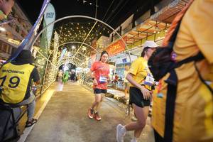 BIB: 4803
                            <button type="button" onclick="openModal(26258422)" class="btn btn-primary btn-sm float-right btn-popup" data-toggle="modal" data-target=".modal-high-quality">
                        <i class="fas fa-shopping-cart"></i> Add to Cart
                    </button>
                                            <button type="button" onclick="isThisMe(26258422, true)" class="btn btn-success btn-sm float-right btn-popup btn-isme hidden" data-toggle="tooltip" data-placement="bottom" title="นี่คือรูปของคุณใช่ไหม คลิกที่นี่เพื่อเอาเข้าอัลบั้ม">
                        <i class="fas fa-plus"></i> Add to album
                    </button>
                    <button type="button" onclick="isThisMe(26258422, false)" class="btn btn-warning btn-sm float-right btn-popup btn-isnotme hidden">
                        <i class="fas fa-ban"></i> Remove from album
                    </button>