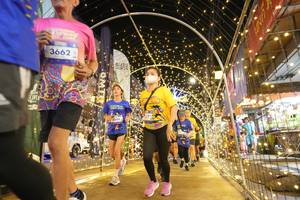 BIB: 3662, 3036
                            <button type="button" onclick="openModal(26259144)" class="btn btn-primary btn-sm float-right btn-popup" data-toggle="modal" data-target=".modal-high-quality">
                        <i class="fas fa-shopping-cart"></i> Add to Cart
                    </button>
                                            <button type="button" onclick="isThisMe(26259144, true)" class="btn btn-success btn-sm float-right btn-popup btn-isme hidden" data-toggle="tooltip" data-placement="bottom" title="นี่คือรูปของคุณใช่ไหม คลิกที่นี่เพื่อเอาเข้าอัลบั้ม">
                        <i class="fas fa-plus"></i> Add to album
                    </button>
                    <button type="button" onclick="isThisMe(26259144, false)" class="btn btn-warning btn-sm float-right btn-popup btn-isnotme hidden">
                        <i class="fas fa-ban"></i> Remove from album
                    </button>