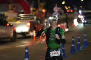 BIB: 5200
                            <button type="button" onclick="openModal(26257699)" class="btn btn-primary btn-sm float-right btn-popup" data-toggle="modal" data-target=".modal-high-quality">
                        <i class="fas fa-shopping-cart"></i> Add to Cart
                    </button>
                                            <button type="button" onclick="isThisMe(26257699, true)" class="btn btn-success btn-sm float-right btn-popup btn-isme hidden" data-toggle="tooltip" data-placement="bottom" title="นี่คือรูปของคุณใช่ไหม คลิกที่นี่เพื่อเอาเข้าอัลบั้ม">
                        <i class="fas fa-plus"></i> Add to album
                    </button>
                    <button type="button" onclick="isThisMe(26257699, false)" class="btn btn-warning btn-sm float-right btn-popup btn-isnotme hidden">
                        <i class="fas fa-ban"></i> Remove from album
                    </button>