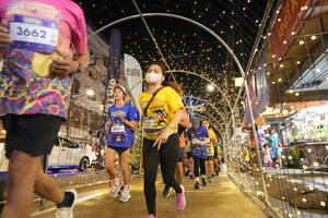 BIB: 3662, 1086
                            <button type="button" onclick="openModal(26259147)" class="btn btn-primary btn-sm float-right btn-popup" data-toggle="modal" data-target=".modal-high-quality">
                        <i class="fas fa-shopping-cart"></i> Add to Cart
                    </button>
                                            <button type="button" onclick="isThisMe(26259147, true)" class="btn btn-success btn-sm float-right btn-popup btn-isme hidden" data-toggle="tooltip" data-placement="bottom" title="นี่คือรูปของคุณใช่ไหม คลิกที่นี่เพื่อเอาเข้าอัลบั้ม">
                        <i class="fas fa-plus"></i> Add to album
                    </button>
                    <button type="button" onclick="isThisMe(26259147, false)" class="btn btn-warning btn-sm float-right btn-popup btn-isnotme hidden">
                        <i class="fas fa-ban"></i> Remove from album
                    </button>