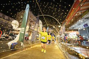 BIB: 3130
                            <button type="button" onclick="openModal(26258509)" class="btn btn-primary btn-sm float-right btn-popup" data-toggle="modal" data-target=".modal-high-quality">
                        <i class="fas fa-shopping-cart"></i> Add to Cart
                    </button>
                                            <button type="button" onclick="isThisMe(26258509, true)" class="btn btn-success btn-sm float-right btn-popup btn-isme hidden" data-toggle="tooltip" data-placement="bottom" title="นี่คือรูปของคุณใช่ไหม คลิกที่นี่เพื่อเอาเข้าอัลบั้ม">
                        <i class="fas fa-plus"></i> Add to album
                    </button>
                    <button type="button" onclick="isThisMe(26258509, false)" class="btn btn-warning btn-sm float-right btn-popup btn-isnotme hidden">
                        <i class="fas fa-ban"></i> Remove from album
                    </button>