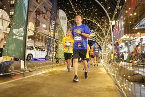 BIB: 4023
                            <button type="button" onclick="openModal(26259188)" class="btn btn-primary btn-sm float-right btn-popup" data-toggle="modal" data-target=".modal-high-quality">
                        <i class="fas fa-shopping-cart"></i> Add to Cart
                    </button>
                                            <button type="button" onclick="isThisMe(26259188, true)" class="btn btn-success btn-sm float-right btn-popup btn-isme hidden" data-toggle="tooltip" data-placement="bottom" title="นี่คือรูปของคุณใช่ไหม คลิกที่นี่เพื่อเอาเข้าอัลบั้ม">
                        <i class="fas fa-plus"></i> Add to album
                    </button>
                    <button type="button" onclick="isThisMe(26259188, false)" class="btn btn-warning btn-sm float-right btn-popup btn-isnotme hidden">
                        <i class="fas fa-ban"></i> Remove from album
                    </button>