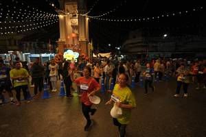 BIB: 4305
                            <button type="button" onclick="openModal(26260527)" class="btn btn-primary btn-sm float-right btn-popup" data-toggle="modal" data-target=".modal-high-quality">
                        <i class="fas fa-shopping-cart"></i> Add to Cart
                    </button>
                                            <button type="button" onclick="isThisMe(26260527, true)" class="btn btn-success btn-sm float-right btn-popup btn-isme hidden" data-toggle="tooltip" data-placement="bottom" title="นี่คือรูปของคุณใช่ไหม คลิกที่นี่เพื่อเอาเข้าอัลบั้ม">
                        <i class="fas fa-plus"></i> Add to album
                    </button>
                    <button type="button" onclick="isThisMe(26260527, false)" class="btn btn-warning btn-sm float-right btn-popup btn-isnotme hidden">
                        <i class="fas fa-ban"></i> Remove from album
                    </button>