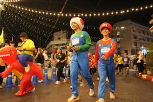 BIB: 4187, 4758
                            <button type="button" onclick="openModal(26260489)" class="btn btn-primary btn-sm float-right btn-popup" data-toggle="modal" data-target=".modal-high-quality">
                        <i class="fas fa-shopping-cart"></i> Add to Cart
                    </button>
                                            <button type="button" onclick="isThisMe(26260489, true)" class="btn btn-success btn-sm float-right btn-popup btn-isme hidden" data-toggle="tooltip" data-placement="bottom" title="นี่คือรูปของคุณใช่ไหม คลิกที่นี่เพื่อเอาเข้าอัลบั้ม">
                        <i class="fas fa-plus"></i> Add to album
                    </button>
                    <button type="button" onclick="isThisMe(26260489, false)" class="btn btn-warning btn-sm float-right btn-popup btn-isnotme hidden">
                        <i class="fas fa-ban"></i> Remove from album
                    </button>