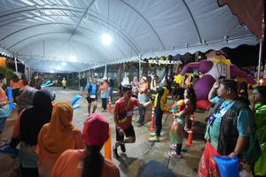 BIB: 
                            <button type="button" onclick="openModal(26257895)" class="btn btn-primary btn-sm float-right btn-popup" data-toggle="modal" data-target=".modal-high-quality">
                        <i class="fas fa-shopping-cart"></i> Add to Cart
                    </button>
                                            <button type="button" onclick="isThisMe(26257895, true)" class="btn btn-success btn-sm float-right btn-popup btn-isme hidden" data-toggle="tooltip" data-placement="bottom" title="นี่คือรูปของคุณใช่ไหม คลิกที่นี่เพื่อเอาเข้าอัลบั้ม">
                        <i class="fas fa-plus"></i> Add to album
                    </button>
                    <button type="button" onclick="isThisMe(26257895, false)" class="btn btn-warning btn-sm float-right btn-popup btn-isnotme hidden">
                        <i class="fas fa-ban"></i> Remove from album
                    </button>