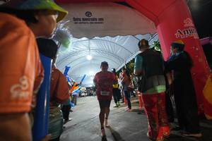 BIB: 8376073, 0636283, 36871
                            <button type="button" onclick="openModal(26257837)" class="btn btn-primary btn-sm float-right btn-popup" data-toggle="modal" data-target=".modal-high-quality">
                        <i class="fas fa-shopping-cart"></i> Add to Cart
                    </button>
                                            <button type="button" onclick="isThisMe(26257837, true)" class="btn btn-success btn-sm float-right btn-popup btn-isme hidden" data-toggle="tooltip" data-placement="bottom" title="นี่คือรูปของคุณใช่ไหม คลิกที่นี่เพื่อเอาเข้าอัลบั้ม">
                        <i class="fas fa-plus"></i> Add to album
                    </button>
                    <button type="button" onclick="isThisMe(26257837, false)" class="btn btn-warning btn-sm float-right btn-popup btn-isnotme hidden">
                        <i class="fas fa-ban"></i> Remove from album
                    </button>