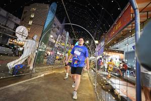 BIB: 4333
                            <button type="button" onclick="openModal(26258593)" class="btn btn-primary btn-sm float-right btn-popup" data-toggle="modal" data-target=".modal-high-quality">
                        <i class="fas fa-shopping-cart"></i> Add to Cart
                    </button>
                                            <button type="button" onclick="isThisMe(26258593, true)" class="btn btn-success btn-sm float-right btn-popup btn-isme hidden" data-toggle="tooltip" data-placement="bottom" title="นี่คือรูปของคุณใช่ไหม คลิกที่นี่เพื่อเอาเข้าอัลบั้ม">
                        <i class="fas fa-plus"></i> Add to album
                    </button>
                    <button type="button" onclick="isThisMe(26258593, false)" class="btn btn-warning btn-sm float-right btn-popup btn-isnotme hidden">
                        <i class="fas fa-ban"></i> Remove from album
                    </button>