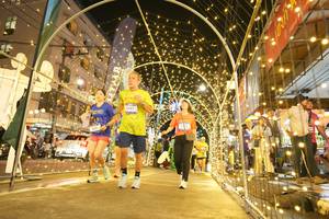 BIB: 1885
                            <button type="button" onclick="openModal(26258887)" class="btn btn-primary btn-sm float-right btn-popup" data-toggle="modal" data-target=".modal-high-quality">
                        <i class="fas fa-shopping-cart"></i> Add to Cart
                    </button>
                                            <button type="button" onclick="isThisMe(26258887, true)" class="btn btn-success btn-sm float-right btn-popup btn-isme hidden" data-toggle="tooltip" data-placement="bottom" title="นี่คือรูปของคุณใช่ไหม คลิกที่นี่เพื่อเอาเข้าอัลบั้ม">
                        <i class="fas fa-plus"></i> Add to album
                    </button>
                    <button type="button" onclick="isThisMe(26258887, false)" class="btn btn-warning btn-sm float-right btn-popup btn-isnotme hidden">
                        <i class="fas fa-ban"></i> Remove from album
                    </button>