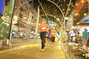 BIB: 3174
                            <button type="button" onclick="openModal(26260162)" class="btn btn-primary btn-sm float-right btn-popup" data-toggle="modal" data-target=".modal-high-quality">
                        <i class="fas fa-shopping-cart"></i> Add to Cart
                    </button>
                                            <button type="button" onclick="isThisMe(26260162, true)" class="btn btn-success btn-sm float-right btn-popup btn-isme hidden" data-toggle="tooltip" data-placement="bottom" title="นี่คือรูปของคุณใช่ไหม คลิกที่นี่เพื่อเอาเข้าอัลบั้ม">
                        <i class="fas fa-plus"></i> Add to album
                    </button>
                    <button type="button" onclick="isThisMe(26260162, false)" class="btn btn-warning btn-sm float-right btn-popup btn-isnotme hidden">
                        <i class="fas fa-ban"></i> Remove from album
                    </button>