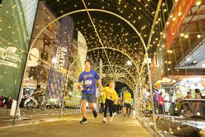 BIB: 4638
                            <button type="button" onclick="openModal(26259470)" class="btn btn-primary btn-sm float-right btn-popup" data-toggle="modal" data-target=".modal-high-quality">
                        <i class="fas fa-shopping-cart"></i> Add to Cart
                    </button>
                                            <button type="button" onclick="isThisMe(26259470, true)" class="btn btn-success btn-sm float-right btn-popup btn-isme hidden" data-toggle="tooltip" data-placement="bottom" title="นี่คือรูปของคุณใช่ไหม คลิกที่นี่เพื่อเอาเข้าอัลบั้ม">
                        <i class="fas fa-plus"></i> Add to album
                    </button>
                    <button type="button" onclick="isThisMe(26259470, false)" class="btn btn-warning btn-sm float-right btn-popup btn-isnotme hidden">
                        <i class="fas fa-ban"></i> Remove from album
                    </button>