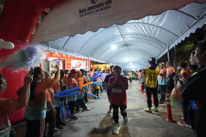 BIB: 8376073, 9636283, 3463, 391
                            <button type="button" onclick="openModal(26257914)" class="btn btn-primary btn-sm float-right btn-popup" data-toggle="modal" data-target=".modal-high-quality">
                        <i class="fas fa-shopping-cart"></i> Add to Cart
                    </button>
                                            <button type="button" onclick="isThisMe(26257914, true)" class="btn btn-success btn-sm float-right btn-popup btn-isme hidden" data-toggle="tooltip" data-placement="bottom" title="นี่คือรูปของคุณใช่ไหม คลิกที่นี่เพื่อเอาเข้าอัลบั้ม">
                        <i class="fas fa-plus"></i> Add to album
                    </button>
                    <button type="button" onclick="isThisMe(26257914, false)" class="btn btn-warning btn-sm float-right btn-popup btn-isnotme hidden">
                        <i class="fas fa-ban"></i> Remove from album
                    </button>