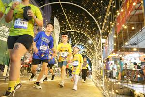 BIB: 4751, 4098, 4765
                            <button type="button" onclick="openModal(26259668)" class="btn btn-primary btn-sm float-right btn-popup" data-toggle="modal" data-target=".modal-high-quality">
                        <i class="fas fa-shopping-cart"></i> Add to Cart
                    </button>
                                            <button type="button" onclick="isThisMe(26259668, true)" class="btn btn-success btn-sm float-right btn-popup btn-isme hidden" data-toggle="tooltip" data-placement="bottom" title="นี่คือรูปของคุณใช่ไหม คลิกที่นี่เพื่อเอาเข้าอัลบั้ม">
                        <i class="fas fa-plus"></i> Add to album
                    </button>
                    <button type="button" onclick="isThisMe(26259668, false)" class="btn btn-warning btn-sm float-right btn-popup btn-isnotme hidden">
                        <i class="fas fa-ban"></i> Remove from album
                    </button>