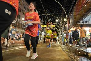 BIB: 
                            <button type="button" onclick="openModal(26258987)" class="btn btn-primary btn-sm float-right btn-popup" data-toggle="modal" data-target=".modal-high-quality">
                        <i class="fas fa-shopping-cart"></i> Add to Cart
                    </button>
                                            <button type="button" onclick="isThisMe(26258987, true)" class="btn btn-success btn-sm float-right btn-popup btn-isme hidden" data-toggle="tooltip" data-placement="bottom" title="นี่คือรูปของคุณใช่ไหม คลิกที่นี่เพื่อเอาเข้าอัลบั้ม">
                        <i class="fas fa-plus"></i> Add to album
                    </button>
                    <button type="button" onclick="isThisMe(26258987, false)" class="btn btn-warning btn-sm float-right btn-popup btn-isnotme hidden">
                        <i class="fas fa-ban"></i> Remove from album
                    </button>