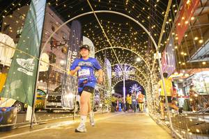 BIB: 4302
                            <button type="button" onclick="openModal(26259319)" class="btn btn-primary btn-sm float-right btn-popup" data-toggle="modal" data-target=".modal-high-quality">
                        <i class="fas fa-shopping-cart"></i> Add to Cart
                    </button>
                                            <button type="button" onclick="isThisMe(26259319, true)" class="btn btn-success btn-sm float-right btn-popup btn-isme hidden" data-toggle="tooltip" data-placement="bottom" title="นี่คือรูปของคุณใช่ไหม คลิกที่นี่เพื่อเอาเข้าอัลบั้ม">
                        <i class="fas fa-plus"></i> Add to album
                    </button>
                    <button type="button" onclick="isThisMe(26259319, false)" class="btn btn-warning btn-sm float-right btn-popup btn-isnotme hidden">
                        <i class="fas fa-ban"></i> Remove from album
                    </button>