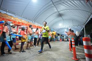 BIB: 
                            <button type="button" onclick="openModal(26258081)" class="btn btn-primary btn-sm float-right btn-popup" data-toggle="modal" data-target=".modal-high-quality">
                        <i class="fas fa-shopping-cart"></i> Add to Cart
                    </button>
                                            <button type="button" onclick="isThisMe(26258081, true)" class="btn btn-success btn-sm float-right btn-popup btn-isme hidden" data-toggle="tooltip" data-placement="bottom" title="นี่คือรูปของคุณใช่ไหม คลิกที่นี่เพื่อเอาเข้าอัลบั้ม">
                        <i class="fas fa-plus"></i> Add to album
                    </button>
                    <button type="button" onclick="isThisMe(26258081, false)" class="btn btn-warning btn-sm float-right btn-popup btn-isnotme hidden">
                        <i class="fas fa-ban"></i> Remove from album
                    </button>