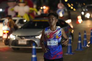 BIB: 3555
                            <button type="button" onclick="openModal(26257688)" class="btn btn-primary btn-sm float-right btn-popup" data-toggle="modal" data-target=".modal-high-quality">
                        <i class="fas fa-shopping-cart"></i> Add to Cart
                    </button>
                                            <button type="button" onclick="isThisMe(26257688, true)" class="btn btn-success btn-sm float-right btn-popup btn-isme hidden" data-toggle="tooltip" data-placement="bottom" title="นี่คือรูปของคุณใช่ไหม คลิกที่นี่เพื่อเอาเข้าอัลบั้ม">
                        <i class="fas fa-plus"></i> Add to album
                    </button>
                    <button type="button" onclick="isThisMe(26257688, false)" class="btn btn-warning btn-sm float-right btn-popup btn-isnotme hidden">
                        <i class="fas fa-ban"></i> Remove from album
                    </button>