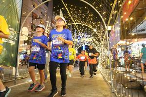 BIB: 3578, 348
                            <button type="button" onclick="openModal(26260248)" class="btn btn-primary btn-sm float-right btn-popup" data-toggle="modal" data-target=".modal-high-quality">
                        <i class="fas fa-shopping-cart"></i> Add to Cart
                    </button>
                                            <button type="button" onclick="isThisMe(26260248, true)" class="btn btn-success btn-sm float-right btn-popup btn-isme hidden" data-toggle="tooltip" data-placement="bottom" title="นี่คือรูปของคุณใช่ไหม คลิกที่นี่เพื่อเอาเข้าอัลบั้ม">
                        <i class="fas fa-plus"></i> Add to album
                    </button>
                    <button type="button" onclick="isThisMe(26260248, false)" class="btn btn-warning btn-sm float-right btn-popup btn-isnotme hidden">
                        <i class="fas fa-ban"></i> Remove from album
                    </button>