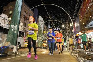 BIB: 4611, 31911
                            <button type="button" onclick="openModal(26259324)" class="btn btn-primary btn-sm float-right btn-popup" data-toggle="modal" data-target=".modal-high-quality">
                        <i class="fas fa-shopping-cart"></i> Add to Cart
                    </button>
                                            <button type="button" onclick="isThisMe(26259324, true)" class="btn btn-success btn-sm float-right btn-popup btn-isme hidden" data-toggle="tooltip" data-placement="bottom" title="นี่คือรูปของคุณใช่ไหม คลิกที่นี่เพื่อเอาเข้าอัลบั้ม">
                        <i class="fas fa-plus"></i> Add to album
                    </button>
                    <button type="button" onclick="isThisMe(26259324, false)" class="btn btn-warning btn-sm float-right btn-popup btn-isnotme hidden">
                        <i class="fas fa-ban"></i> Remove from album
                    </button>