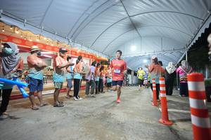 BIB: 
                            <button type="button" onclick="openModal(26258283)" class="btn btn-primary btn-sm float-right btn-popup" data-toggle="modal" data-target=".modal-high-quality">
                        <i class="fas fa-shopping-cart"></i> Add to Cart
                    </button>
                                            <button type="button" onclick="isThisMe(26258283, true)" class="btn btn-success btn-sm float-right btn-popup btn-isme hidden" data-toggle="tooltip" data-placement="bottom" title="นี่คือรูปของคุณใช่ไหม คลิกที่นี่เพื่อเอาเข้าอัลบั้ม">
                        <i class="fas fa-plus"></i> Add to album
                    </button>
                    <button type="button" onclick="isThisMe(26258283, false)" class="btn btn-warning btn-sm float-right btn-popup btn-isnotme hidden">
                        <i class="fas fa-ban"></i> Remove from album
                    </button>