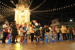 BIB: 
                            <button type="button" onclick="openModal(26260354)" class="btn btn-primary btn-sm float-right btn-popup" data-toggle="modal" data-target=".modal-high-quality">
                        <i class="fas fa-shopping-cart"></i> Add to Cart
                    </button>
                                            <button type="button" onclick="isThisMe(26260354, true)" class="btn btn-success btn-sm float-right btn-popup btn-isme hidden" data-toggle="tooltip" data-placement="bottom" title="นี่คือรูปของคุณใช่ไหม คลิกที่นี่เพื่อเอาเข้าอัลบั้ม">
                        <i class="fas fa-plus"></i> Add to album
                    </button>
                    <button type="button" onclick="isThisMe(26260354, false)" class="btn btn-warning btn-sm float-right btn-popup btn-isnotme hidden">
                        <i class="fas fa-ban"></i> Remove from album
                    </button>