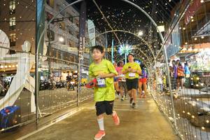 BIB: 
                            <button type="button" onclick="openModal(26258690)" class="btn btn-primary btn-sm float-right btn-popup" data-toggle="modal" data-target=".modal-high-quality">
                        <i class="fas fa-shopping-cart"></i> Add to Cart
                    </button>
                                            <button type="button" onclick="isThisMe(26258690, true)" class="btn btn-success btn-sm float-right btn-popup btn-isme hidden" data-toggle="tooltip" data-placement="bottom" title="นี่คือรูปของคุณใช่ไหม คลิกที่นี่เพื่อเอาเข้าอัลบั้ม">
                        <i class="fas fa-plus"></i> Add to album
                    </button>
                    <button type="button" onclick="isThisMe(26258690, false)" class="btn btn-warning btn-sm float-right btn-popup btn-isnotme hidden">
                        <i class="fas fa-ban"></i> Remove from album
                    </button>