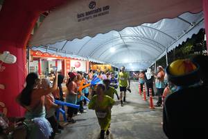 BIB: 8378073, 9836283, 1280
                            <button type="button" onclick="openModal(26257923)" class="btn btn-primary btn-sm float-right btn-popup" data-toggle="modal" data-target=".modal-high-quality">
                        <i class="fas fa-shopping-cart"></i> Add to Cart
                    </button>
                                            <button type="button" onclick="isThisMe(26257923, true)" class="btn btn-success btn-sm float-right btn-popup btn-isme hidden" data-toggle="tooltip" data-placement="bottom" title="นี่คือรูปของคุณใช่ไหม คลิกที่นี่เพื่อเอาเข้าอัลบั้ม">
                        <i class="fas fa-plus"></i> Add to album
                    </button>
                    <button type="button" onclick="isThisMe(26257923, false)" class="btn btn-warning btn-sm float-right btn-popup btn-isnotme hidden">
                        <i class="fas fa-ban"></i> Remove from album
                    </button>